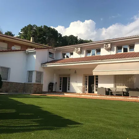 El Llano - El Hornillo, Tu Pueblo En La Sierra De Gredos. Villa El Hornillo