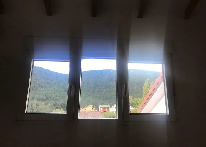 Villa El Llano - El Hornillo, Tu Pueblo En La Sierra De Gredos.