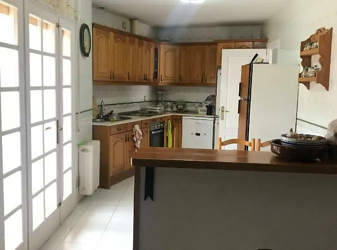 El Llano - El Hornillo, Tu Pueblo En La Sierra De Gredos. *